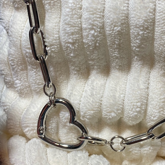 💝 NWT VERSATILE DESIGNER INSPIRED ROMANCE SILVER HEART NECKLACE - Picture 5 of 8